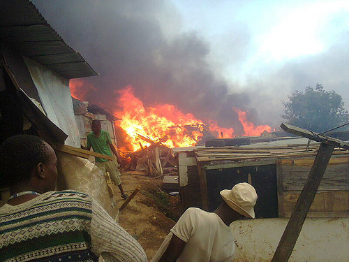 Shack Fire at Kennedy Road, South Africa, from Abahlali baseMjondolo on Matt Birkinshaw's geography blog